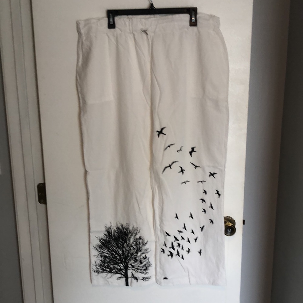 White Gauze Pants “Literally No Tag With No Name” ??